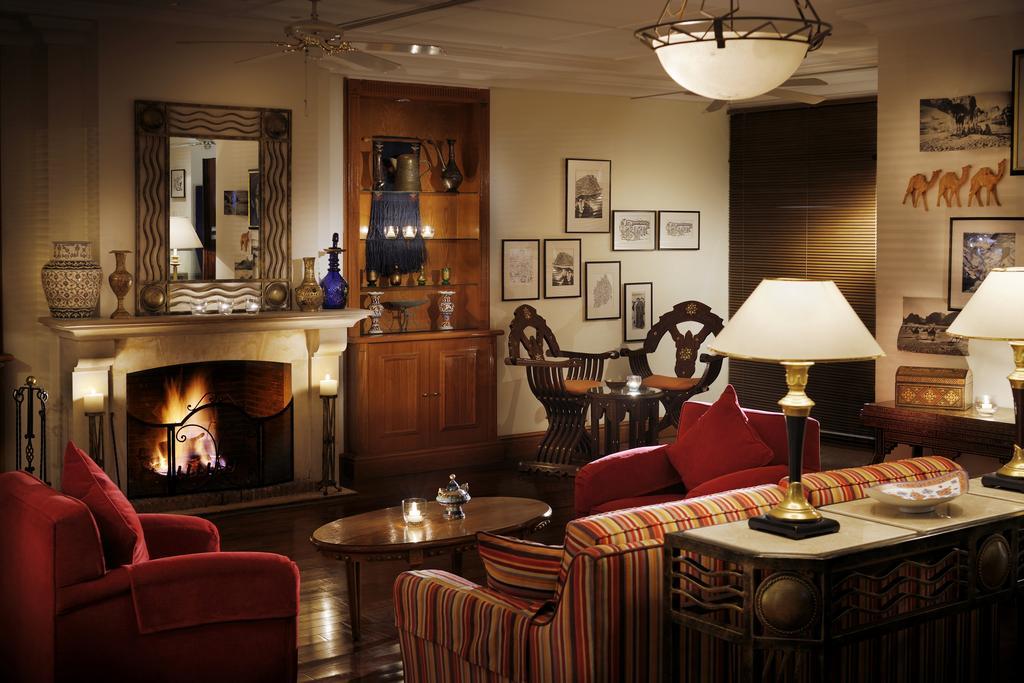 Moevenpick Resort Petra Вади Муса Экстерьер фото The Library